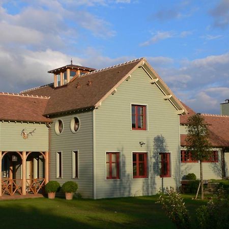 Lodge Saint-Hymer Exterior foto